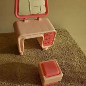 Vintage Barbie Pink Vanity & Seat Mattel Dream Furniture