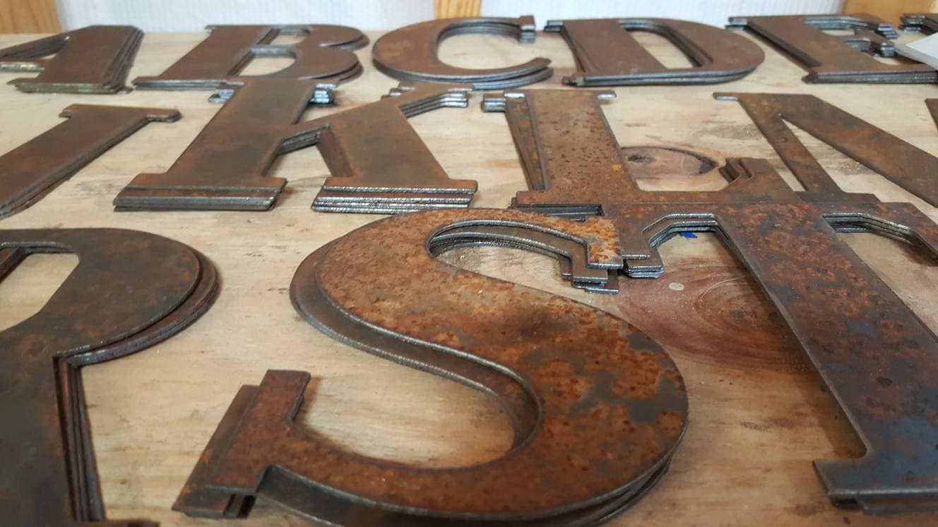 8 inch Corrugated Metal Letters/Numbers – Creekside Cottage Designs