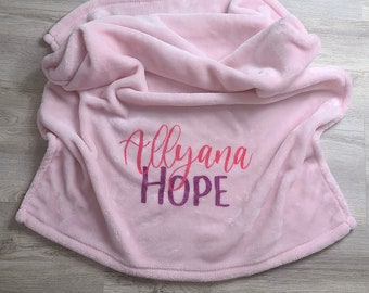 Baby Name Blanket Personalized Custom Baby Shower Gift Super Soft Pink Blue White Minky Baby Blanket Newborn Gift Baby Girl Baby Boy