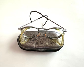 Vintage US Steel Issue Safety Glasses in Stamped Steel Case