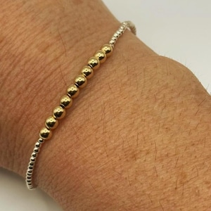 Bracciale con perline bicolore / Argento sterling e oro riempito 14k
