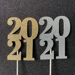 Decoraciones para fiestas de graduación 2025, centros de mesa para graduación, centro de mesa para fiestas de graduación, promoción 2025, centro de mesa 2025, fiesta de graduación, 2025