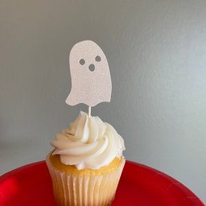 Ghost Cupcake Toppers, Ghost Cupcakes, Ghost Cupcake Tops, Halloween Cupcake Toppers, 1st Birthday Halloween, Spooky One Birthday, Spooky