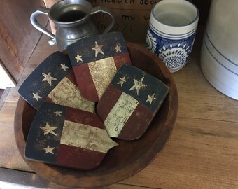 Primitive Americana shield bowl fillers