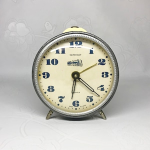 Vintage Yantar Alarm Clock: USSR Mechanical Wind-Up Clock