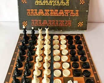 Soviet game set checkers chess backgammon in original box - vintage USSR board game set