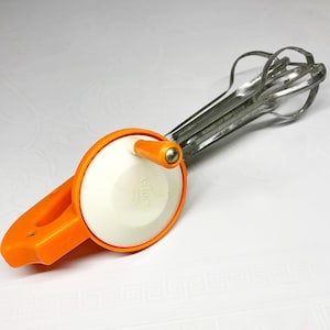 Germany Hand Mixer - Vintage Hand Mixer - GDR egg beater - Kitchen Mixing Tool - kitchen appliances