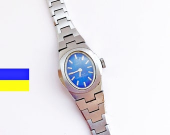 Vintage Women's watch - lady watch - Vintage Jewelry - Chayka Mechanical watch - bracelet - Ukraine sellers - stand with Ukraine