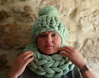 Knit Oversize Scarf Hat Set. Sage Green Scarf Hat Set. Chunky Wool Hat. Tick Merino Snood. Gift for Women Gft for Her Valentine's Day Gift