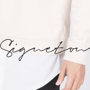 Signeton Font - Signature Script