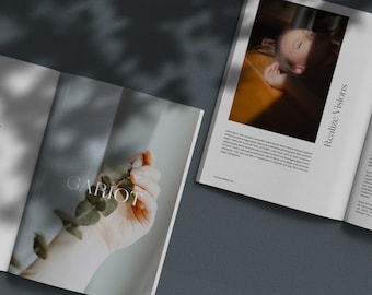 Maqueta de revista - Plantilla realista de Photoshop, luz natural (5000 x 3333 px)