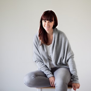 Cashmere cardigan woman, Women&#39;s cardigan sweaters light grey, Long open knitted cardigan, Loose fit cocoon cardigan, Maternity clothes