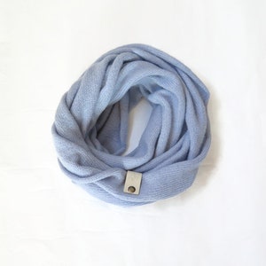 infinity scarf cashmere, pashmina infinity blue scarf, androgynous clothing, châle cachemire, snood femme, christmas gifts ideas, loop scarf