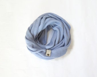 infinity scarf cashmere, pashmina infinity blue scarf, androgynous clothing, châle cachemire, snood femme, christmas gifts ideas, loop scarf