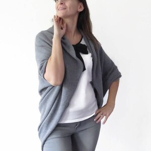 Cashmere blend cardigan for women, sweater cocoon open front cardigan, bridal cardigan, grey cardigan without sleeves, merino wool sweater