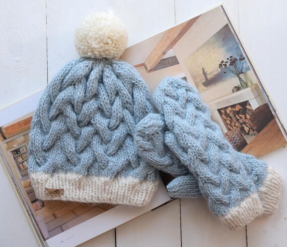 hat and mittens set