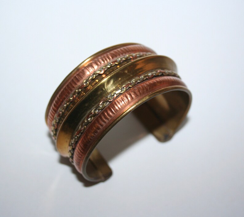 new /& unworn Vintage hand crafted ethnic copper and brass cuff bracelet