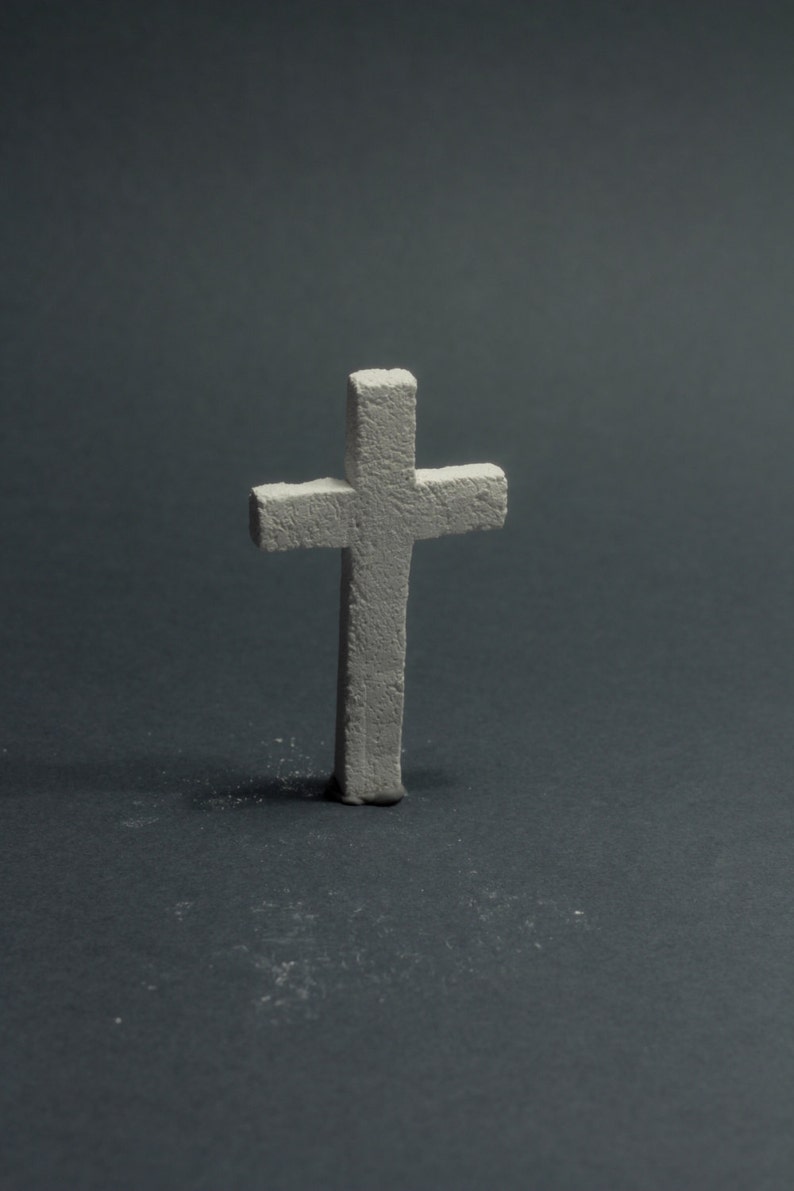 two miniature gravestones, models simple cross and gothic cross image 4