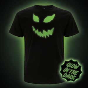 Glow in the dark t-shirt. Scary pumpkin face (Unisex Classic Fit)