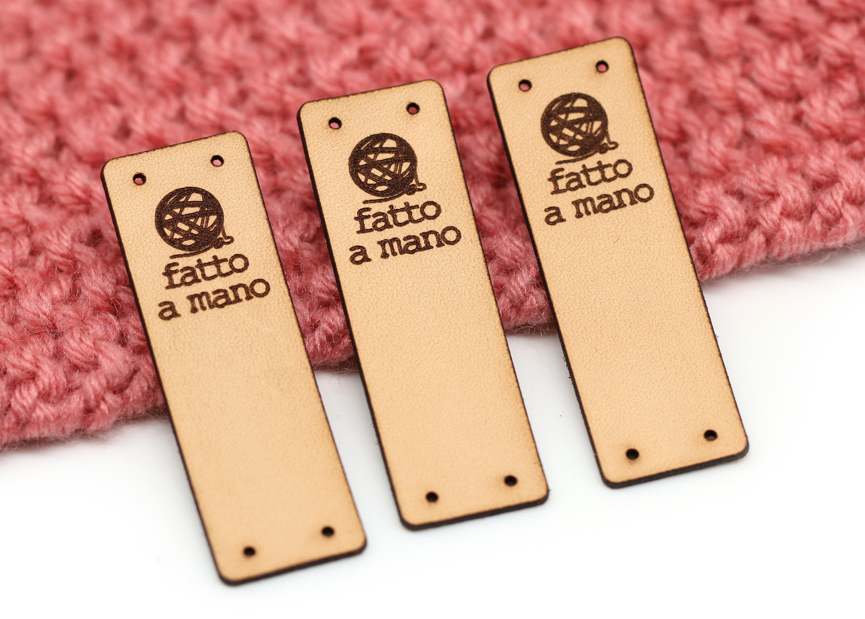 Folding Handmade Etichetta cuoio L fatto a mano Exclusive engraved genuine  italian leather tags -  Italia