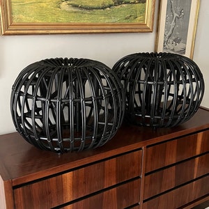 AVAILABLE Franco Albini style wicker ottomans / Poufs image 2