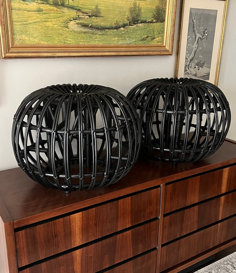 AVAILABLE Franco Albini style wicker ottomans / Poufs image 2