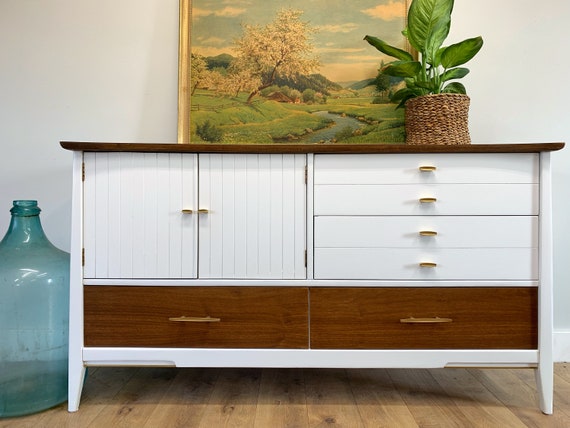Sold Sample Mid Century Modern Buffet By Harmony House Etsy