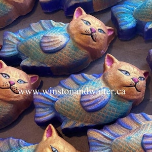 MOLD - Large or Medium Cat - Fish  Plastic Bath Bomb Mold