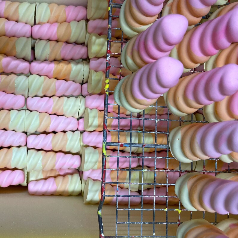 TWEE Rainbow Unicorn Horns Ecofriendly, Nontoxic Sidewalk Chalk