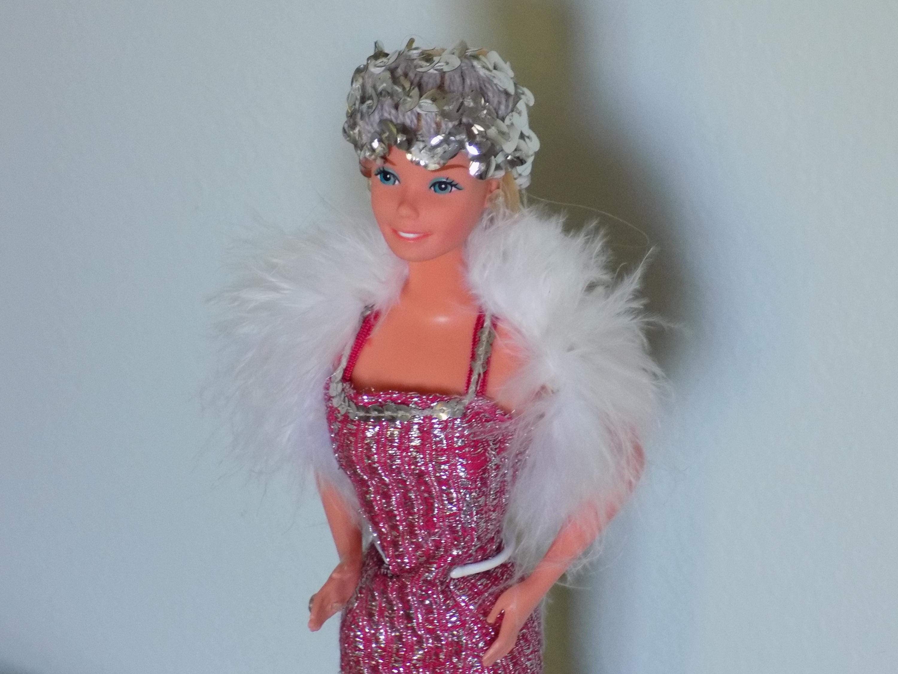 Tenue Vintage Barbie Superstar – 6 Pièces – Design Original – Pour Stéffie – Collection