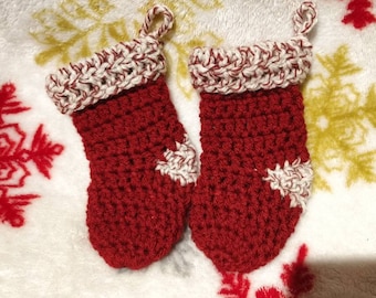 Crochet Mini Christmas Stocking - I Love This Yarn - Very Soft - Christmas ornament - Christmas Decoration - Gift Card holder - Party favor