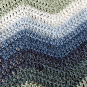 Zig Zag Crochet Blanket Pattern Wave Pattern Chevron Pattern image 1