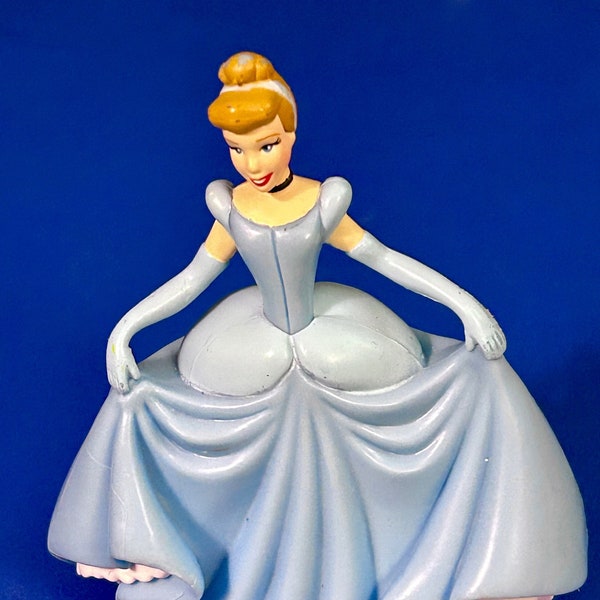 Cinderella DISNEY PVC Figure Walt Disney Collectibles, Disney Princess, Cinderella Cake Topper, Cinderella Theme, Cinderella Birthday Party