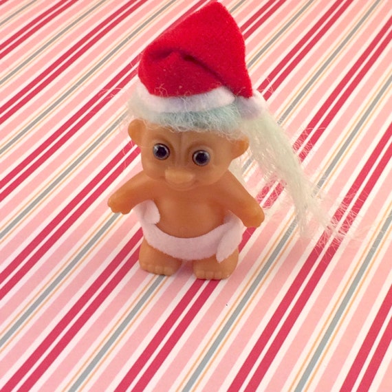 baby troll from trolls
