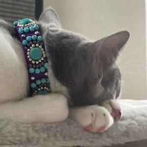 Custom Designer Cat Collar, Fancy Beaded Cat Collar, Pet Collar with Turquoise Howlite Beads, Semiprecious Stone Collar for Cat, Healing Cat image 4