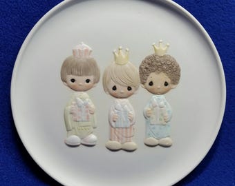 Precious Moments "Wee Three Kings" Collectors Plate / E-0538 / 1983 / Christmas Collection Series / 3rd Issue / No Box