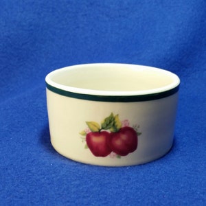 Red Apple Ramekin by Four Star Stoneware / Apple Ramekin / Stoneware Apple Ramekin / Vintage Four Star Stoneware / Stoneware Ramekin