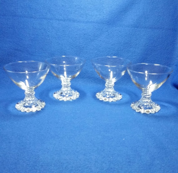 Vintage 1950s Tall Boopie Coupe Glass Vintage 1950s Tall Boopie Coupe Glass