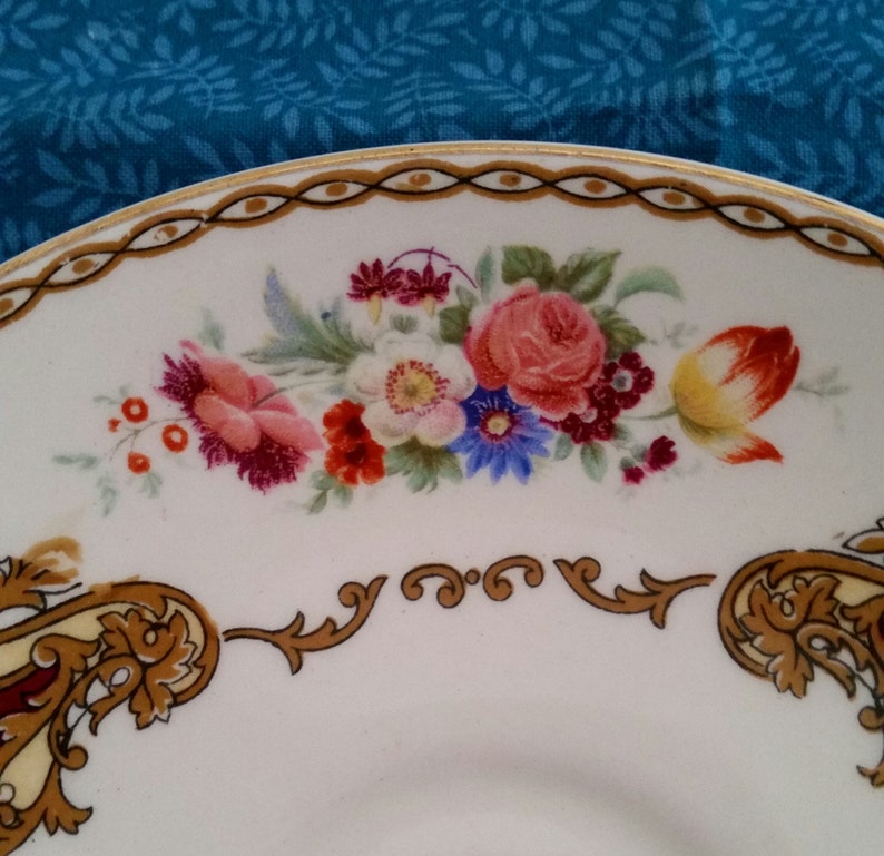 Myott Staffordshire The Bouquet Maroon SaucerVintage Myott StaffordshireThe Bouquet MaroonVintage SaucerEnglish