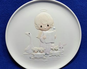 Precious Moments "Let Heaven & Nature Sing" Collectors Plate / E-2347 / 1982 / Christmas Collection Series / 2nd Issue / No Box