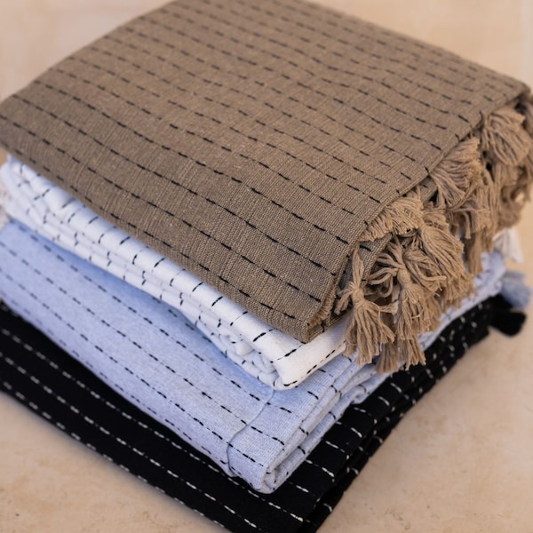 Handwoven Mexican Blanket Tassel Cotton Blanket, Boho blanket, moroccan style throw blanket, bohemian throw blanket, woven tassel blanket