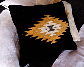 Zapotec Woven Wool Cushion, Decorative Throw Pillow, Mexican Textile Cushion, Handwoven pillow, Boho pillow, Woven throw pillow