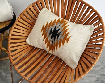 Zapotec woven Lumbar pillow, Handmade Mexican Pillow, Decorative Throw Pillow, Handwoven Wool cushion, Boho throw pillow, textile pillow