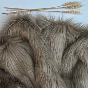 Bianna Quality HAZELNUT LIGHT BROWN Long Pile Faux Fur Fabric, Solid color, Material for crafts, Squares for Crafts, Fursuit