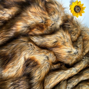 Bianna Realistic Animal Brown Long Pile Faux Fur Fabric, Shag Shaggy Material in Pieces Squares for Crafts Cosplay Costume