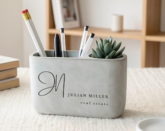 Personalized Name Concrete Pen Holder, Handmade Customized Desk Organizer, Home Office Decor, Desk Accessory, Minimalist Office Desk Decor