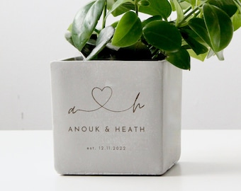 Personalized Wedding Anniversary Gift Planter Pot