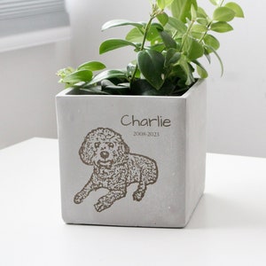 Dogs and Pets Personalized Gift | Engraved Custom Memorial Planter Pot