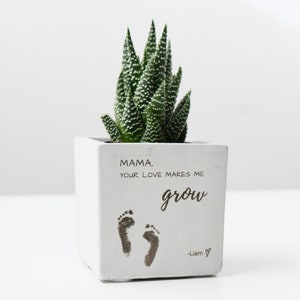 Your Love Makes Me Grow Planter Pot | Custom Meaningful Parent Gifts