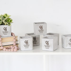 Cache-pot avec logo gravé personnalisé en vrac